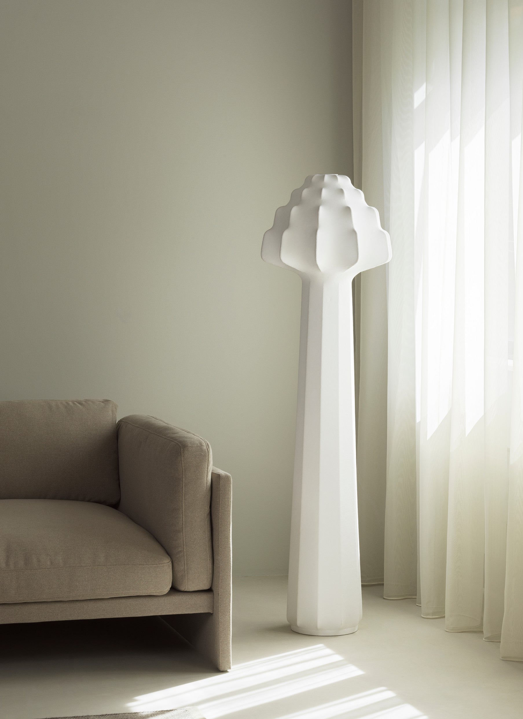 Phantom gulvlampe - Normann Copenhagen