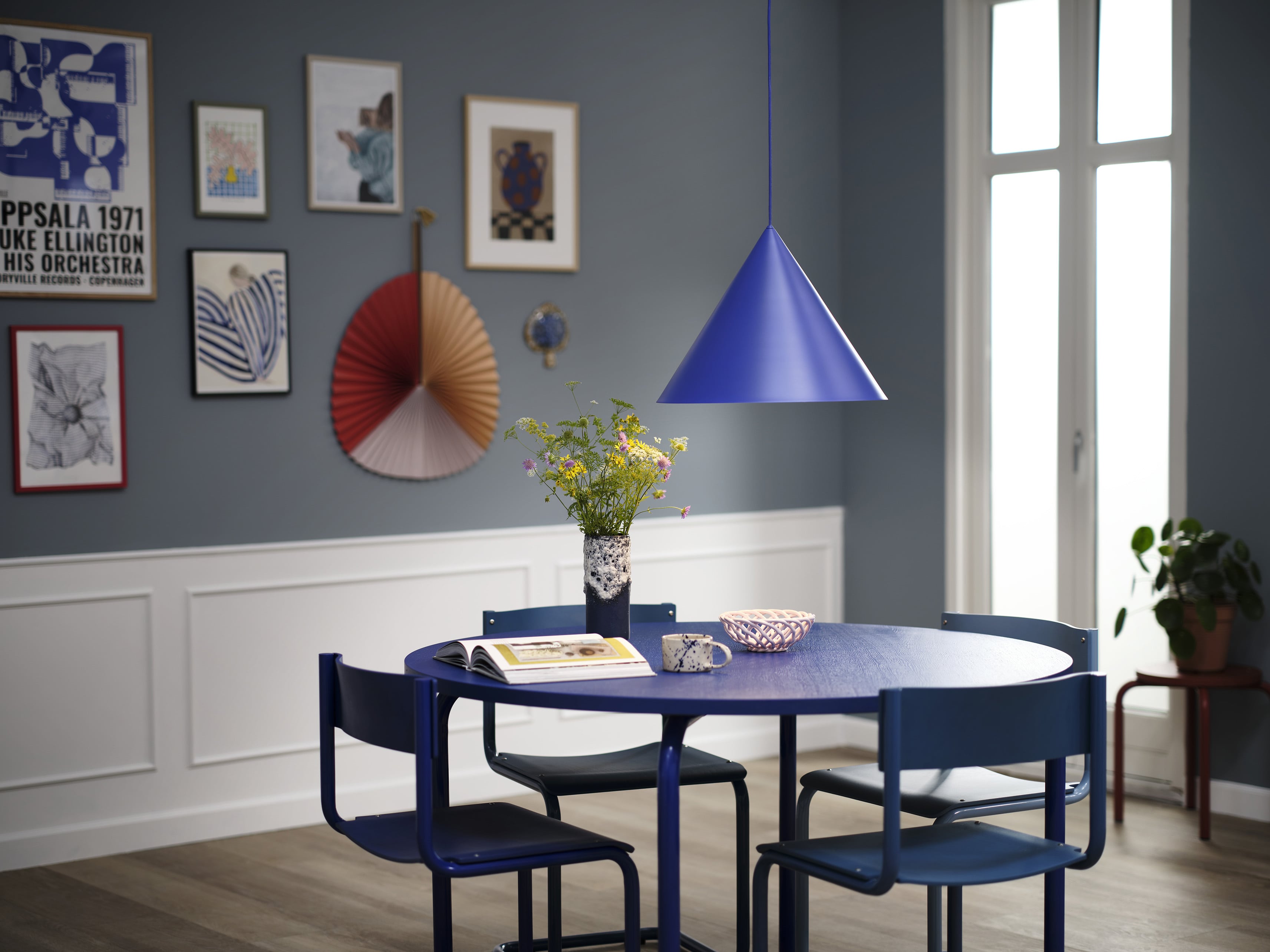 Anno studios spisebordssæt i blå