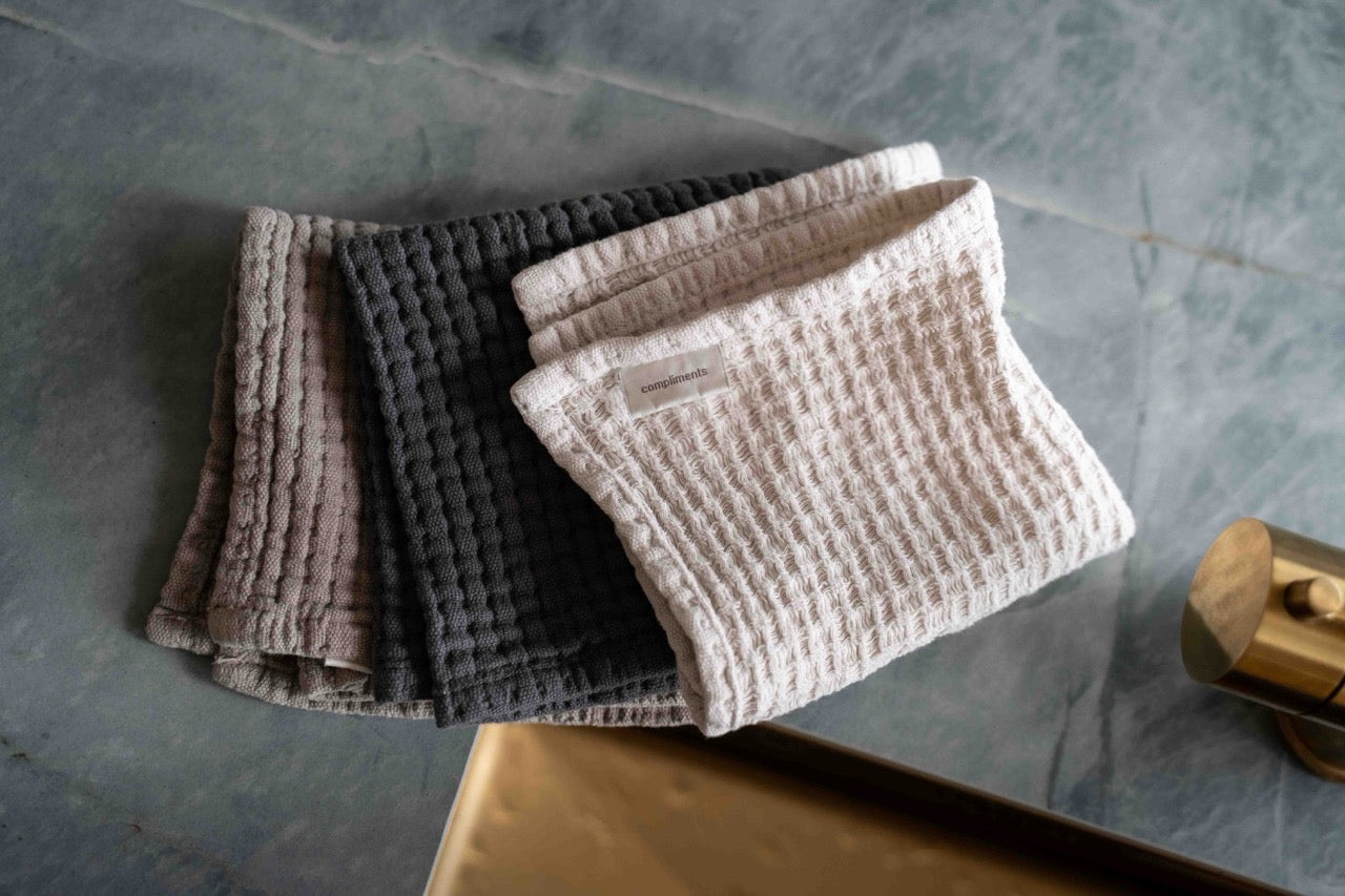 Klarklude i brun, sort og beige