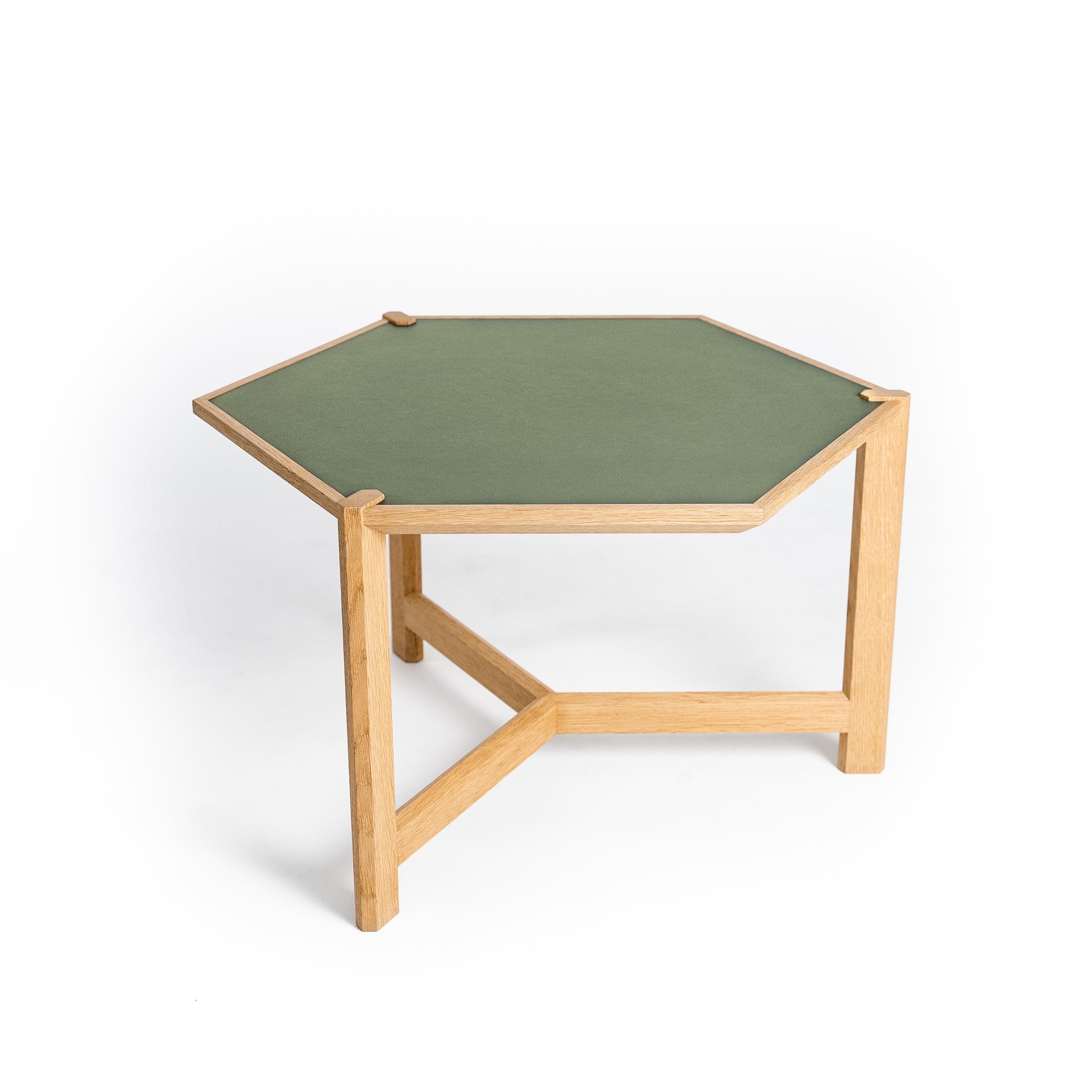 Sofabord i hexagon form