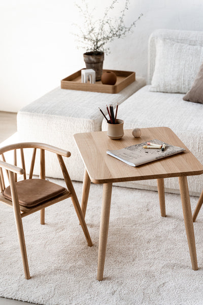 Børnemøbler i egetræ