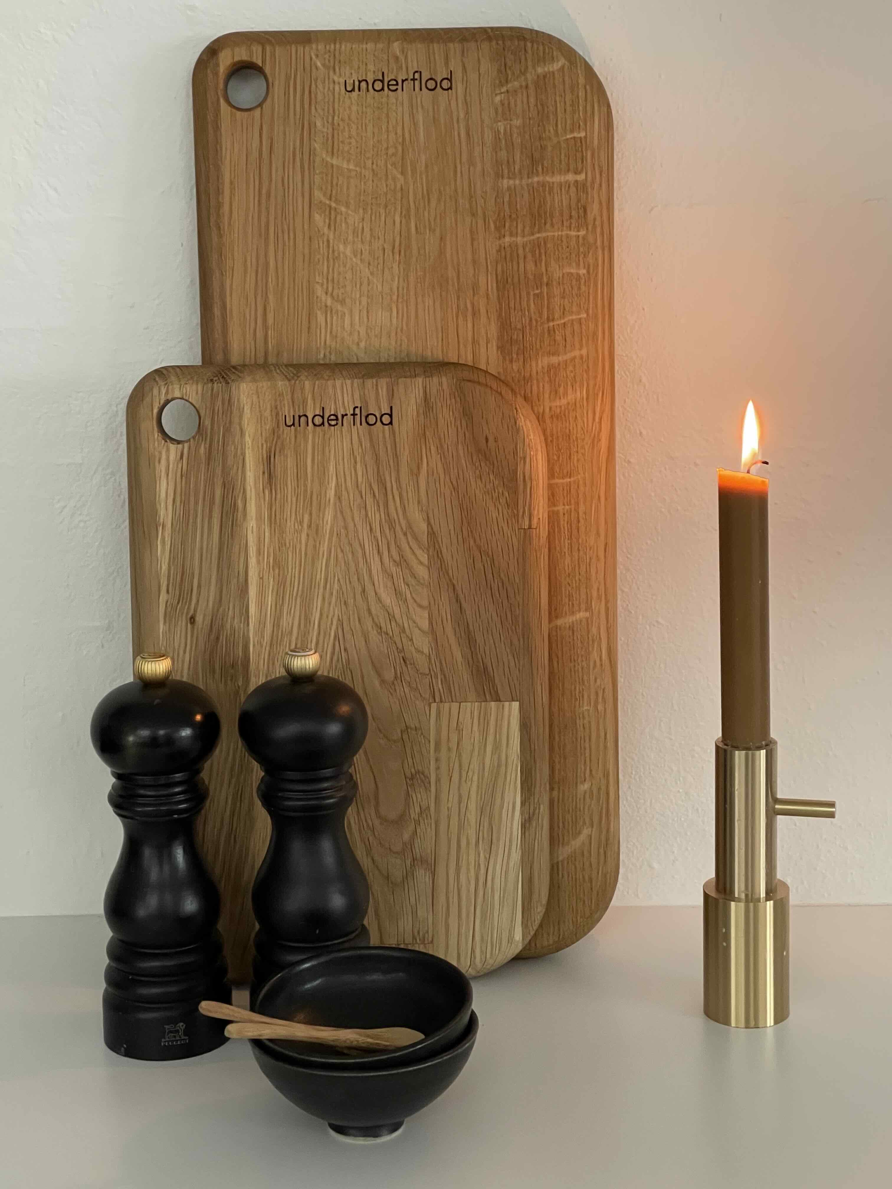 Tapasbrætter med dekorative genstande