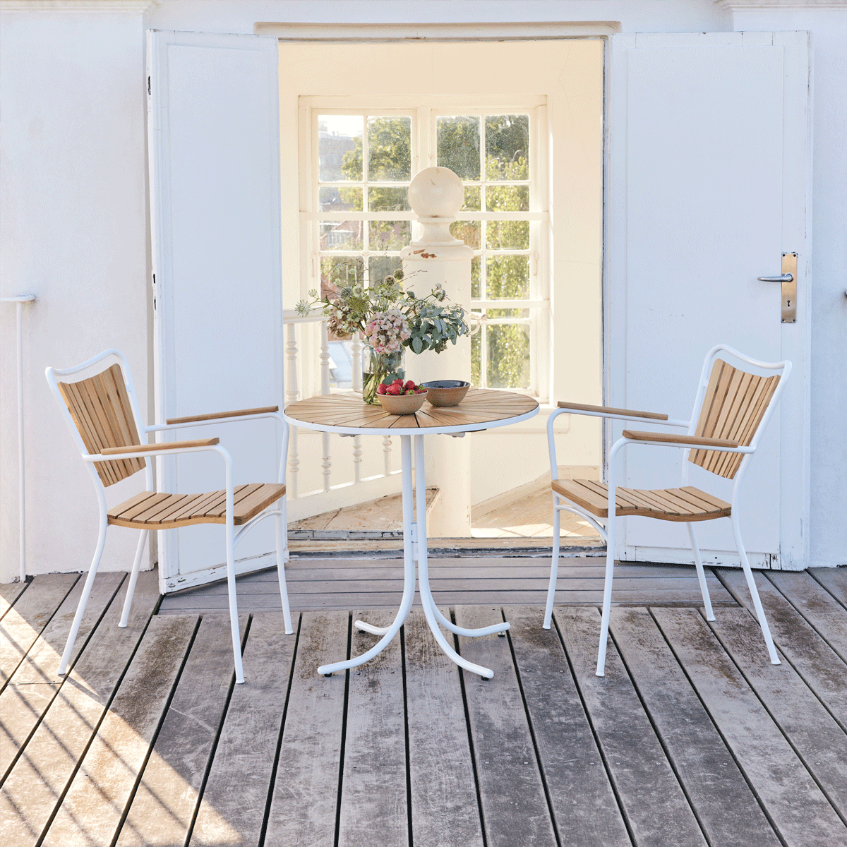 Cafesæt til 2 på træterrasse