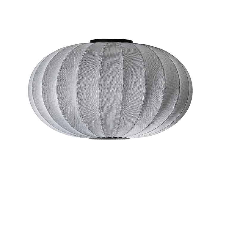 Loftlampe i sølv med sorte detaljer