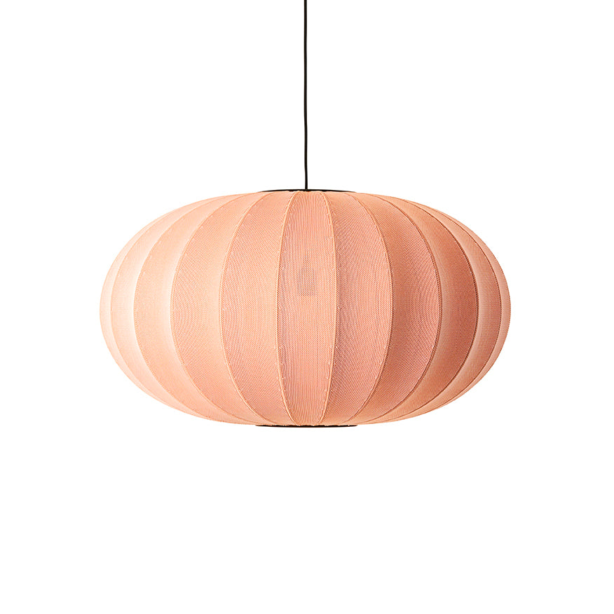 Loftlampe i coral med sort ledning