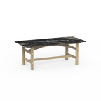 Firkantet spisebord med marmorplade og træben