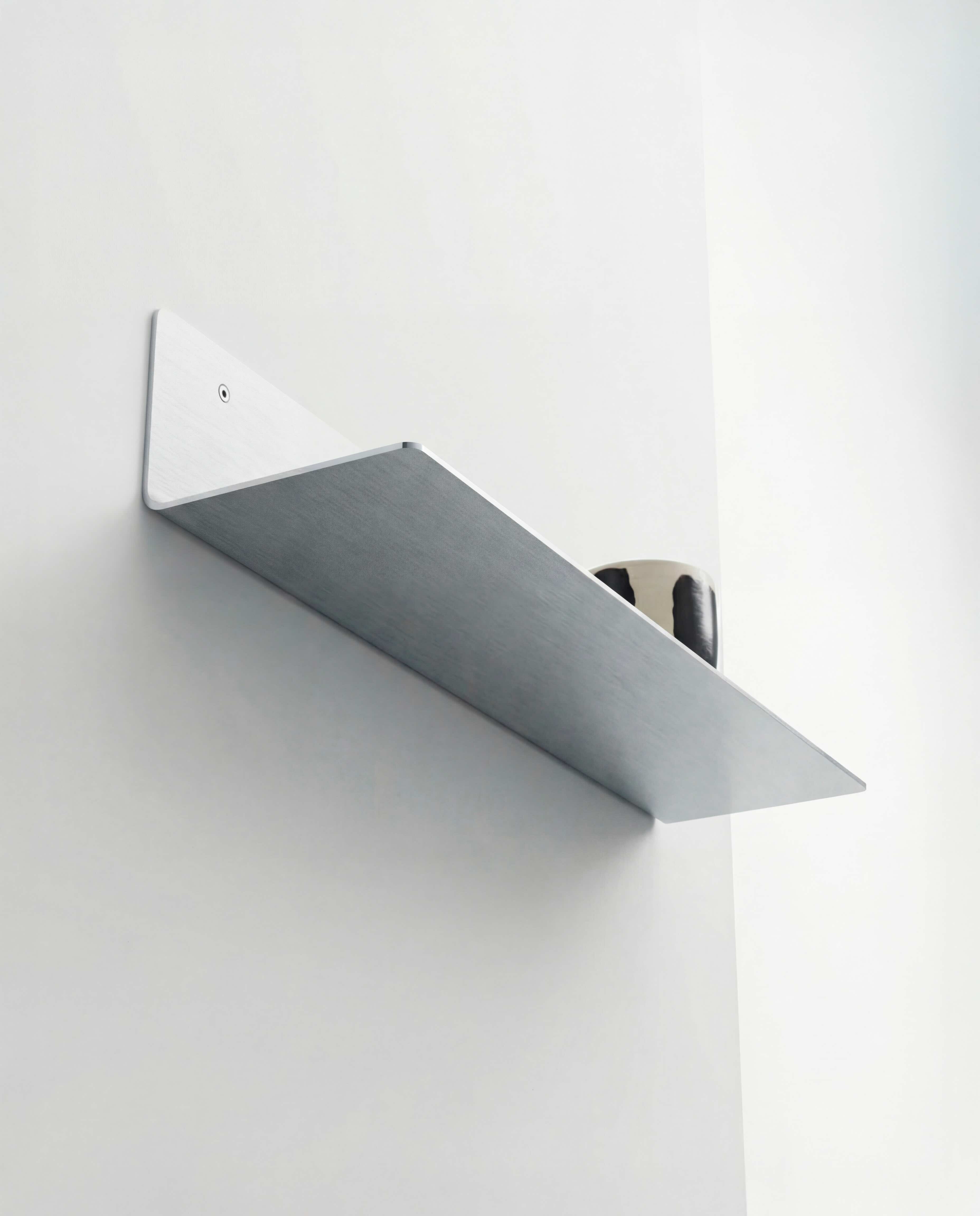 EDGE_01 - Svævehylde i aluminium 40cm