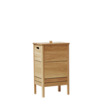 Vasketøjskurv i eg med låg