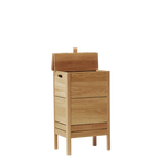 Vasketøjskurv i eg med sammenklappelig låg