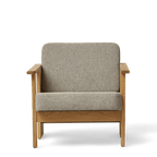 Loungestol i eg, polstret i grå stof