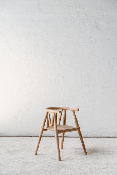 Børnestol i egetræ