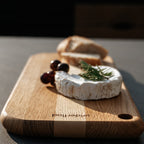 Billede af stort tapasbræt med brie på