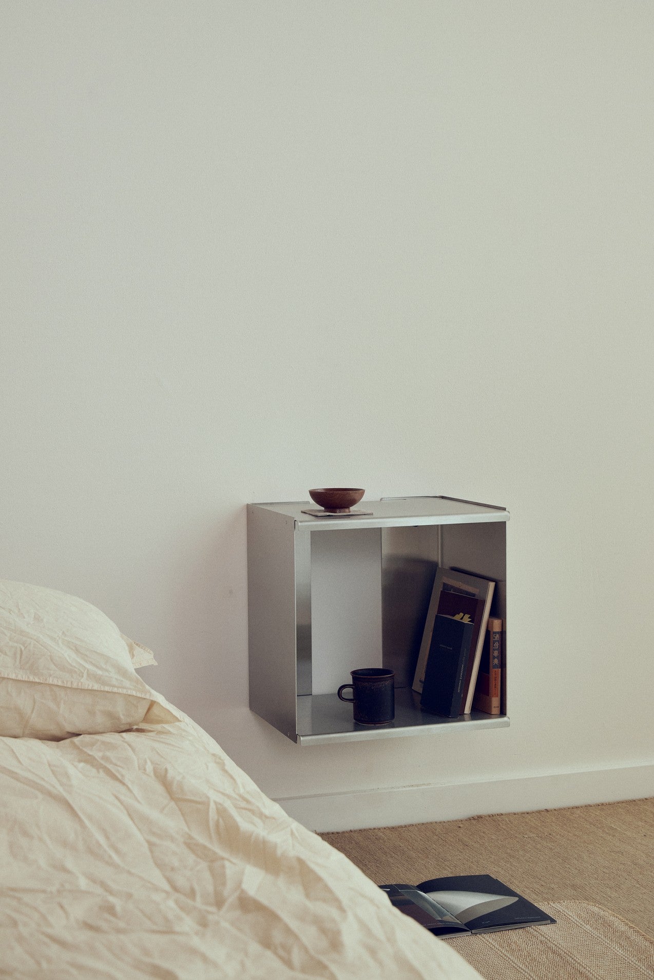 Taper Hyldekasse 34 x 35 i rustfri stål - Form & Refine