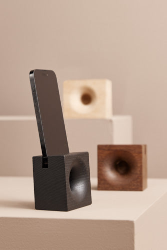 Højtalere til iPhone i egetræ