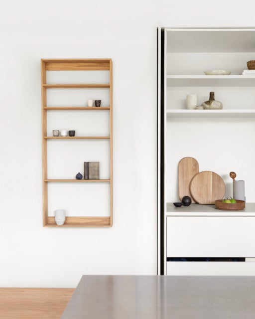 Træ reol til væg med 5 hylder