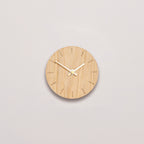 Vægur i lys eg med kobber viser  - small