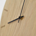 Zoomet miljøbillede af vores light oak med sorte visere