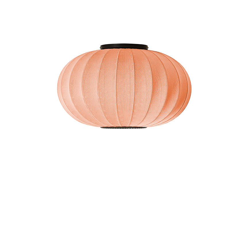 Loftlampe i coral med sort fatning