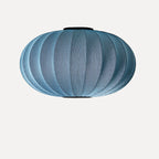 Loftlampe i blå med sorte detaljer 