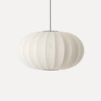 Loftlampe i hvid med sort ledning 