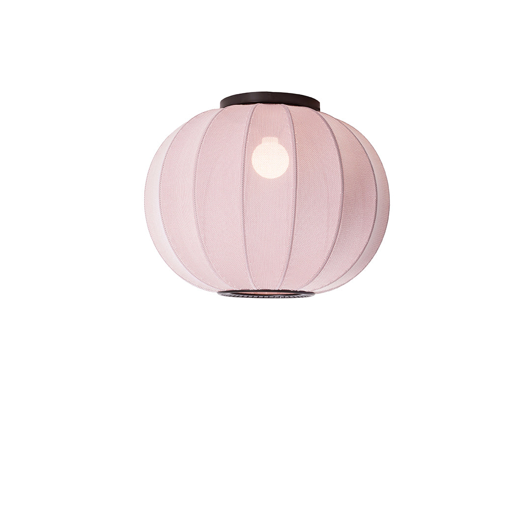 Loftlampe i lille med lys i 