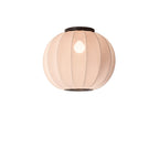 Loftlampe i beige stof med sorte detaljer